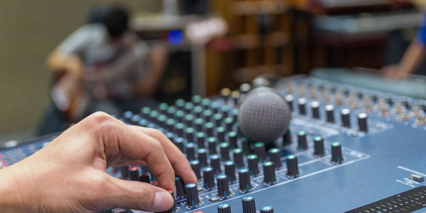 Maximize Your Audiovisual Experiences at Corporate Events